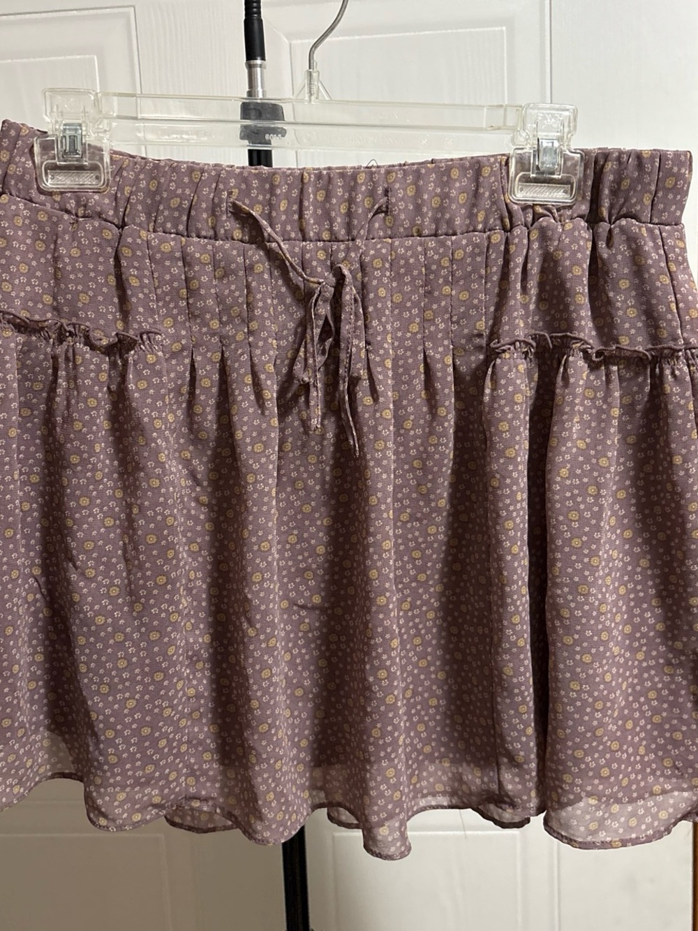 Old Navy Mauve Floral Tie-Front Mini Skirt
